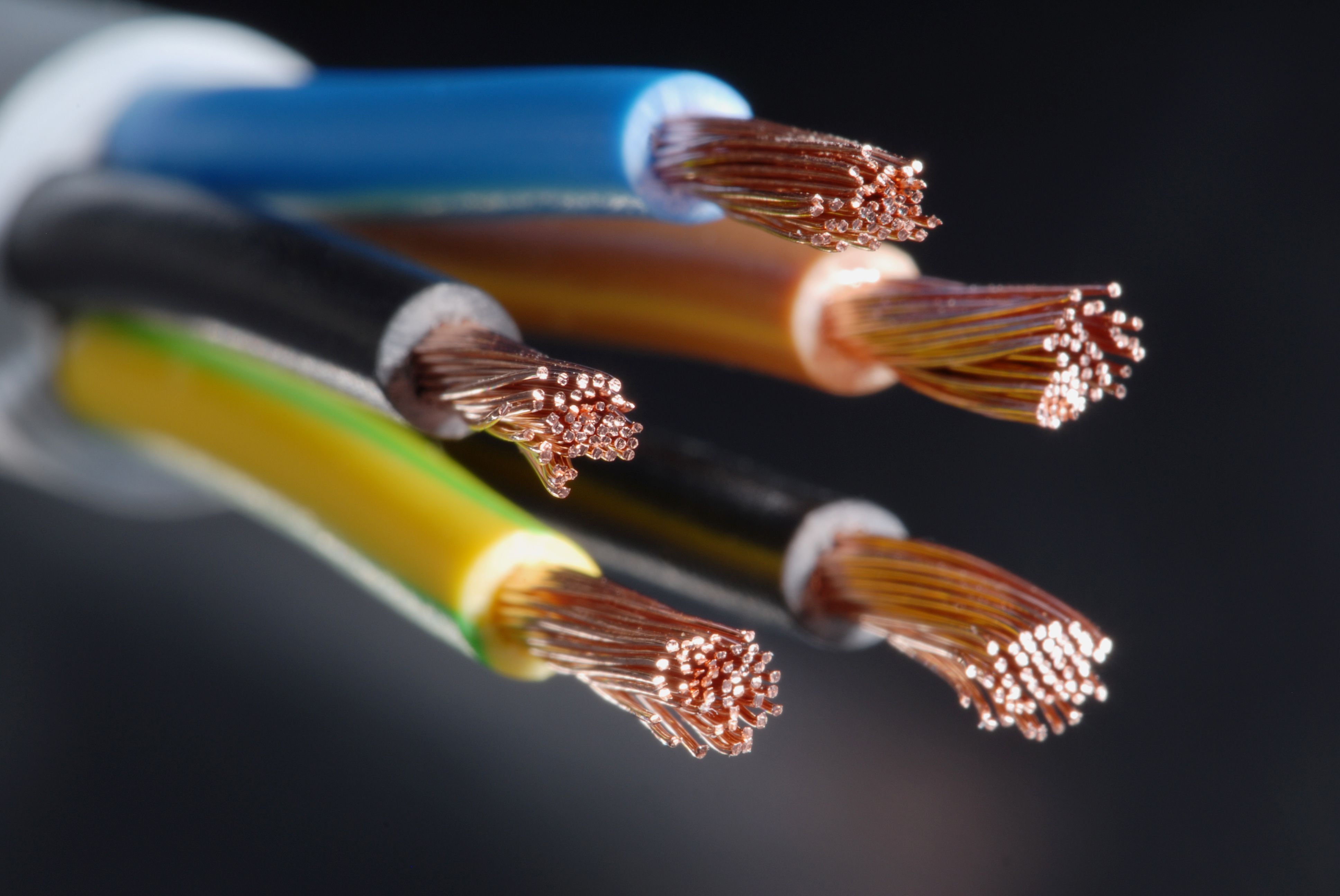 Comment choisir la bonne section de câble / fil pour alimenter votre  tableau électrique ?